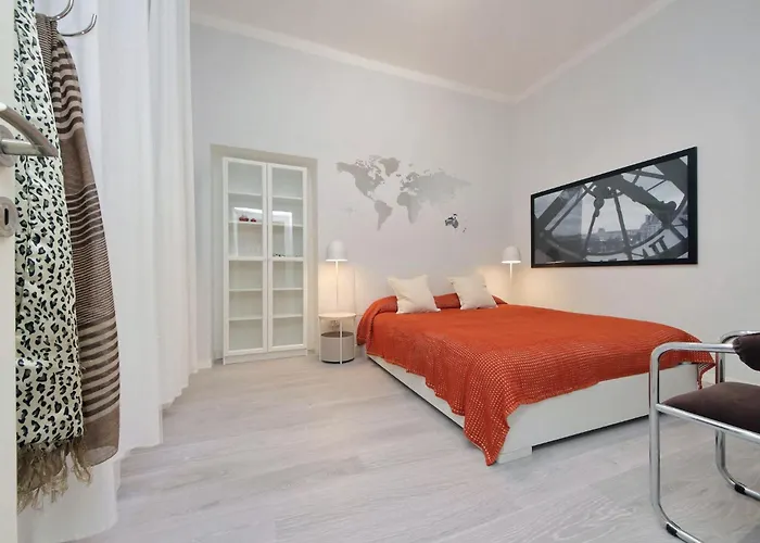 2br 2ba Historic Center, Metro - Comfort, Quiet Roma