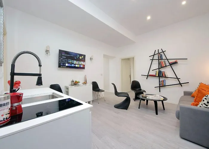 Apartamento 2br 2ba Historic Center, Metro - Comfort, Quiet Roma